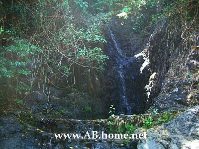 Kheeri Phet Waterfall